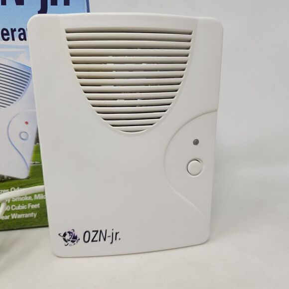 C.A.P. OZN-JR. OZONE GENERATOR AIR PURIFIER 1000 CUBIC FEET 200 MG/HOUR - Picture 2 of 4